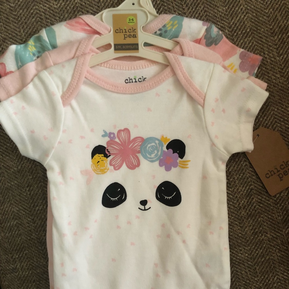 Cute baby girl bodysuit NWT